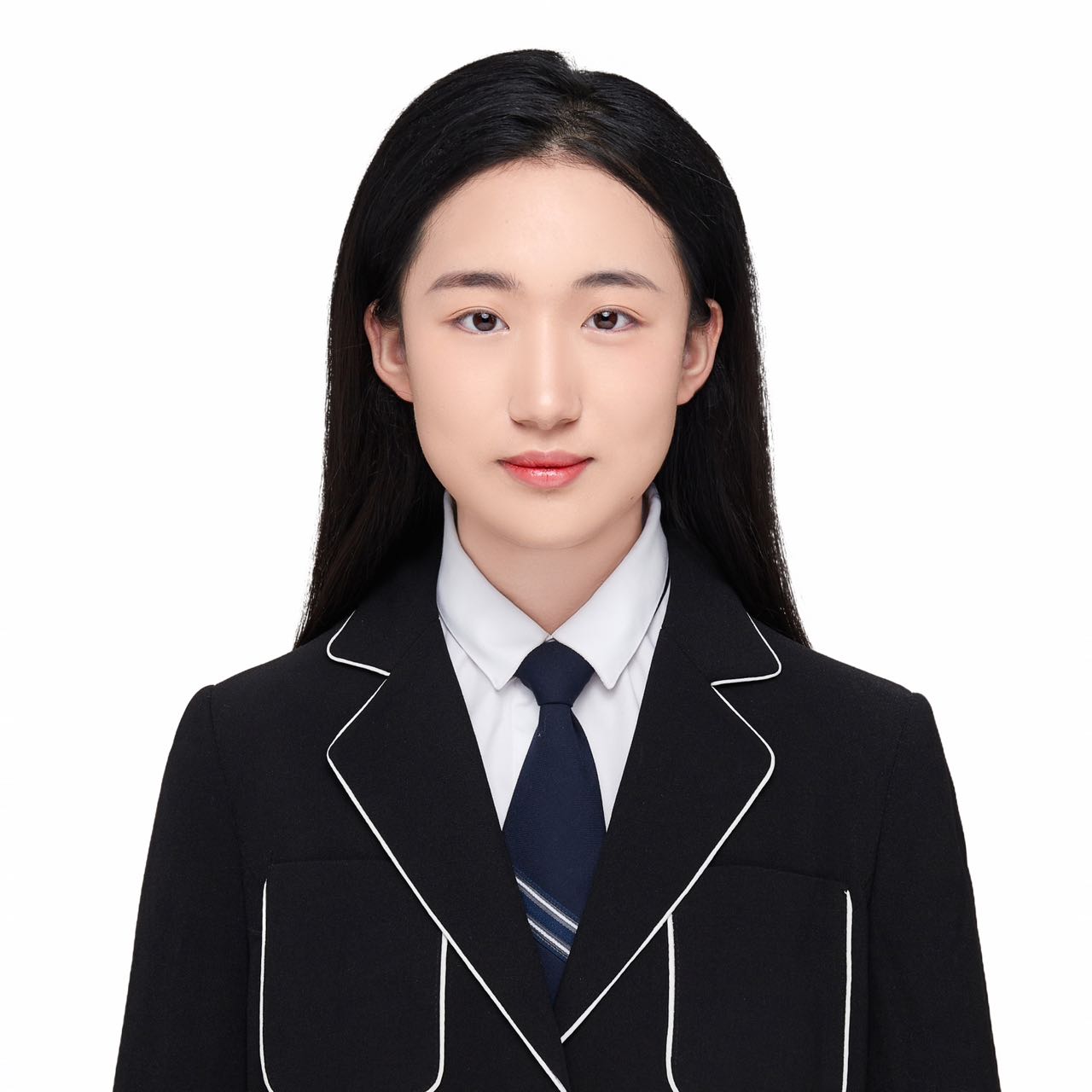 李妍静